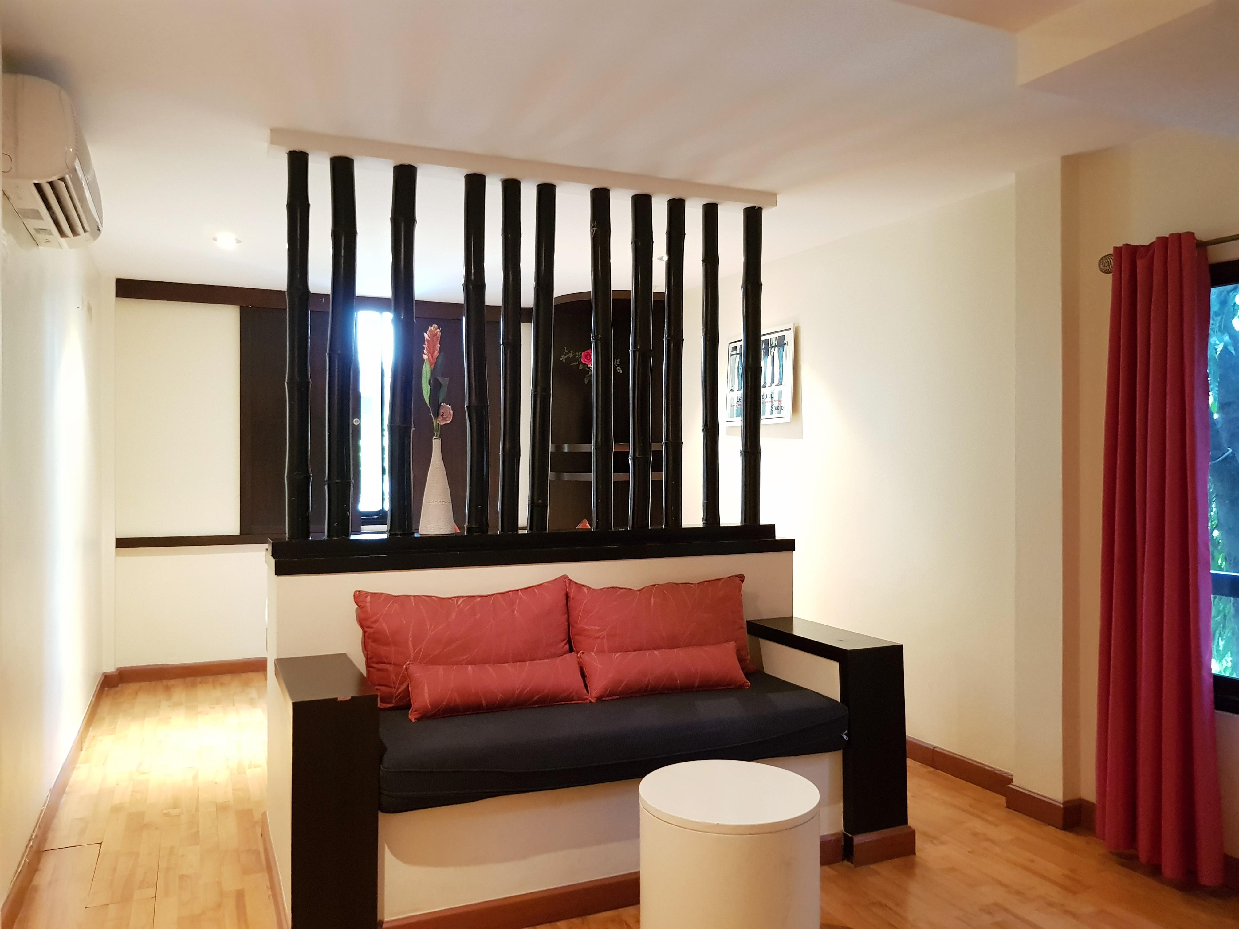 Studio Sukhumvit 18 By Icheck Inn Bangkok Exterior photo